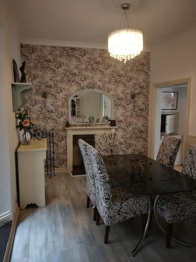 Three Sisters Cottage Торки Екстериор снимка