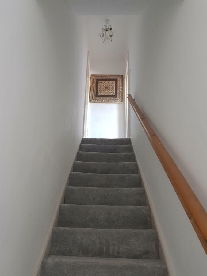 Three Sisters Cottage Торки Екстериор снимка